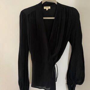 L'AGENCE Wrap Top